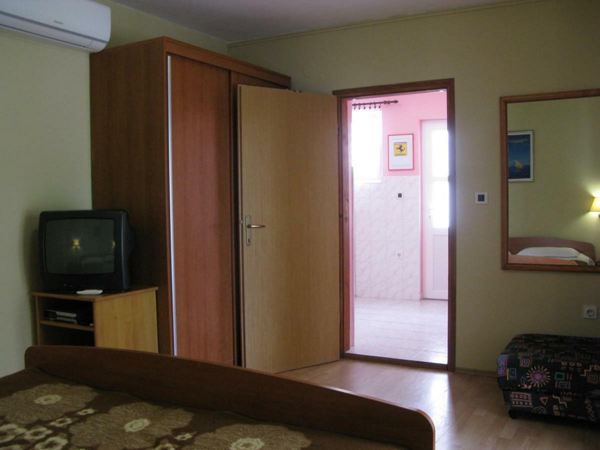 Apartments And Rooms Lanca Banjol Екстериор снимка